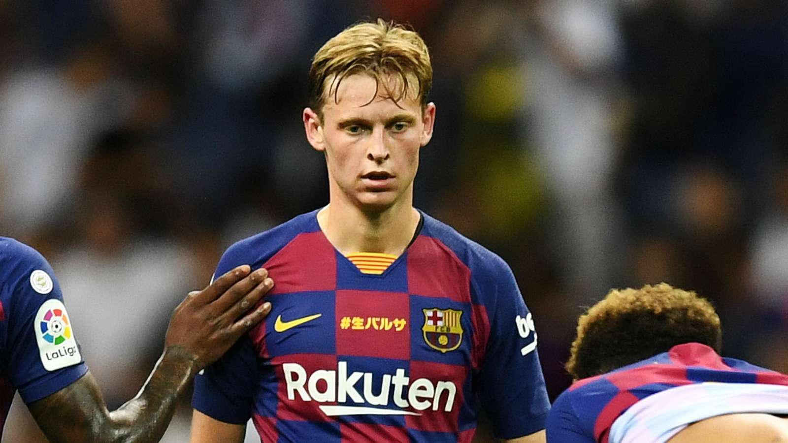 Busquets De Jong duhet të adaptohet me stilin e Barcelonës