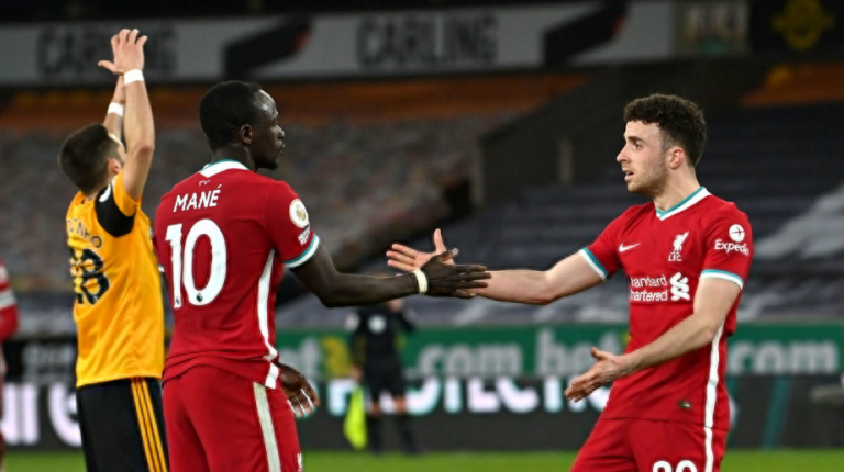 Liverpool i falet Jotas, triumfon ndaj Wolves