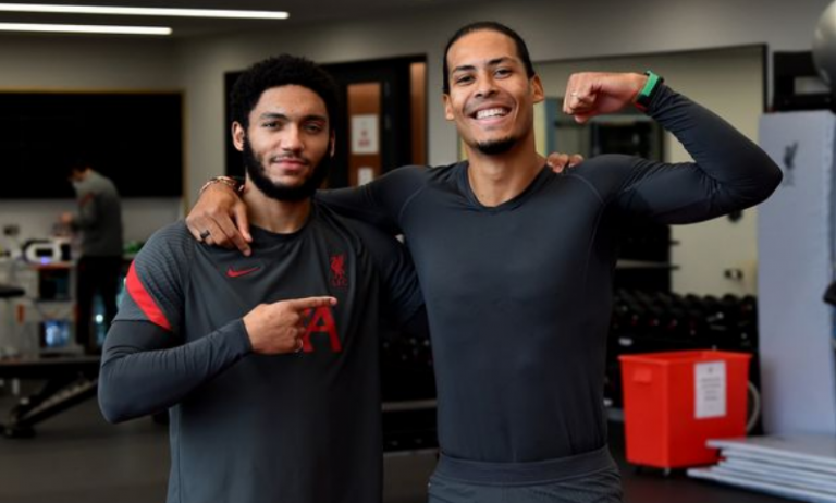 Të rejat e fundit rreth rikthimit të Van Dijk dhe Joe Gomez