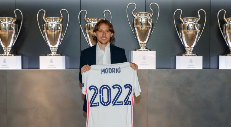 Pas rinovimit me Realin, Modric thyen heshtjen