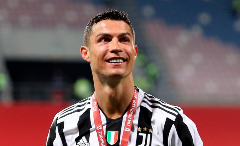 Romano konfirmon bisedimet e Cityt me agjentin e CR7, marrëveshje e komplikuar