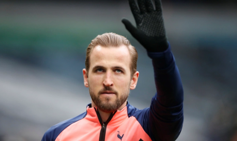 ZYRTARE: Kane jashtë skuadrës së Tottenham për ndeshjen ndaj Cityt