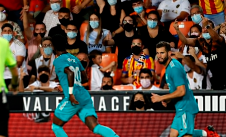 Real Madridi i ‘çmendur’, përmbys për dy minuta Valencian dhe merr kreun e La Liga-së
