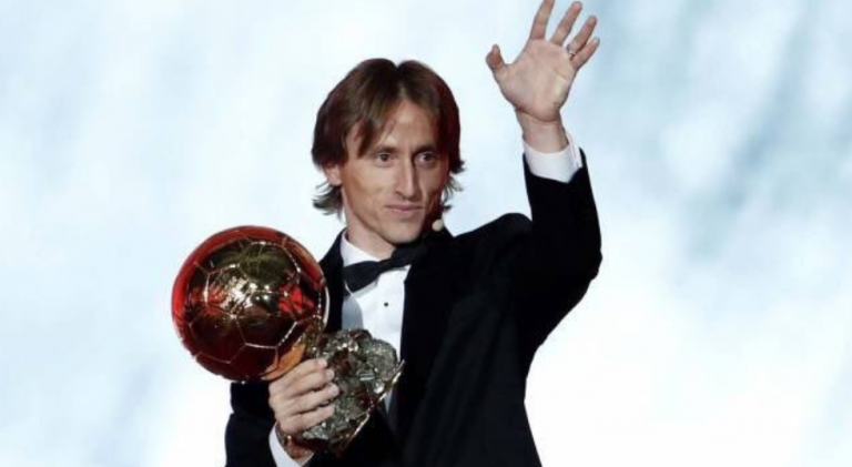 Modric: Ndihem i lumtur që jam i nominuar për Topin e Artë