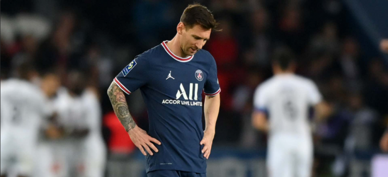 Pochettino zbulon arsyet e tërheqjes së Messit në pjesën e parë