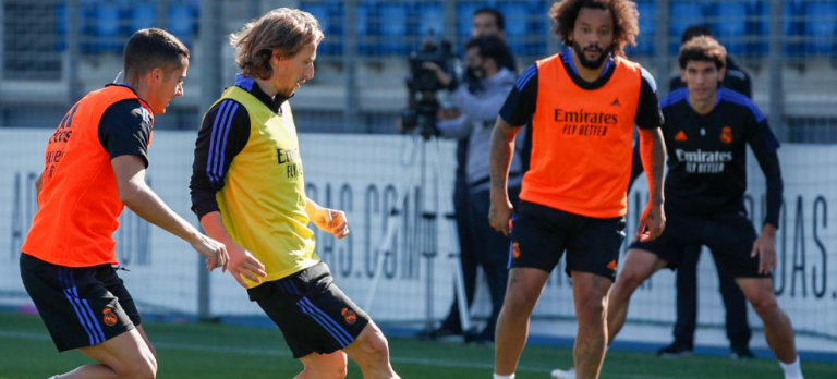 Rikthehet në stërvitje Modric, i gatshëm për ndeshjen ndaj Elches
