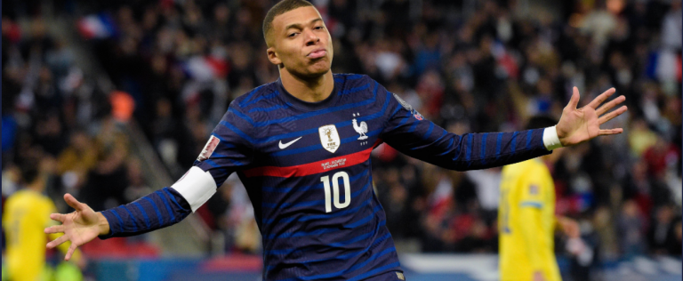 Mbappe bëhet lojtari i parë në 63 vite që realizon një ‘poker’ për Francën