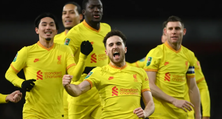 Klopp me lëvdata për Jota: Është kthyer në një sulmues të kalibrit botëror