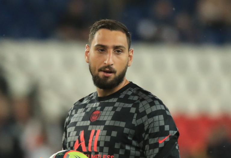 Donnarumma: Përpiqem ta bëj vështirë që të shënojnë Messi, Neymar dhe Mbappe