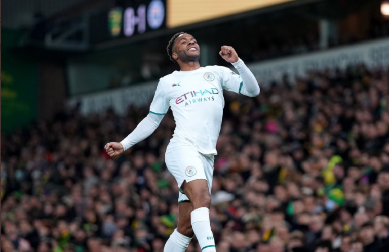 Guardiola i pasigurt për të ardhmen e Sterling