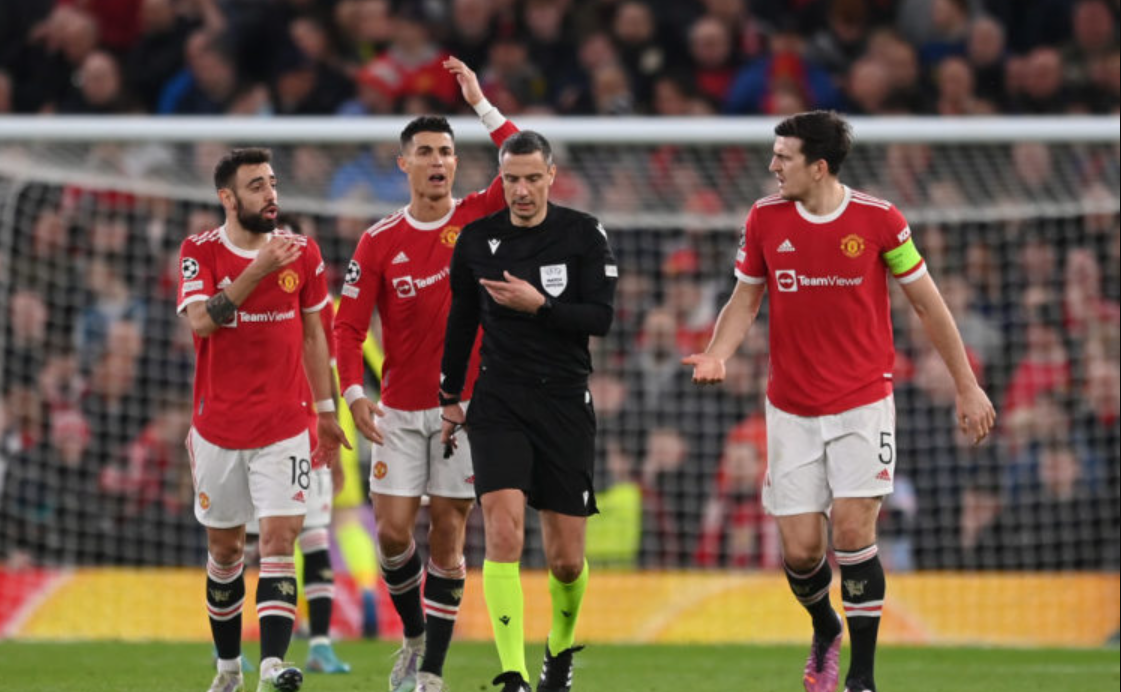 Neville për eliminimin e Man Utd: Nuk ishte surprizë, çdo skuadër e strukturuar e mposht Unitedin