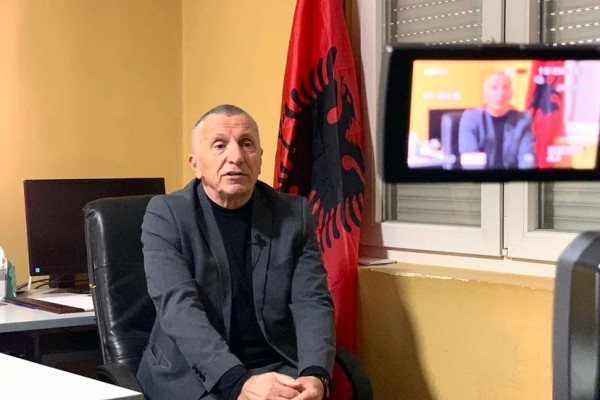 ​Kamberi me mesazh për pushtetin e ri në Serbi: Kosova është shtet i pavarur, duhet ta pranoni realitetin
