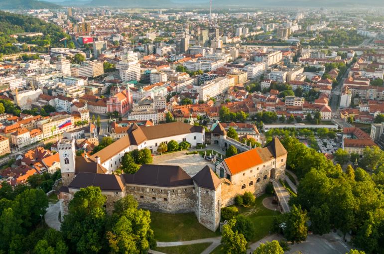 Ljubljana -Prishtinë: Udhëtimi i radhës me PrishtinaTickets