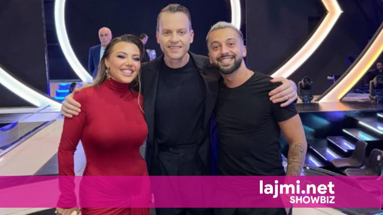 Gerta publikon fotografi me Ledionin e Gjestin: Tre zemrat e publikut