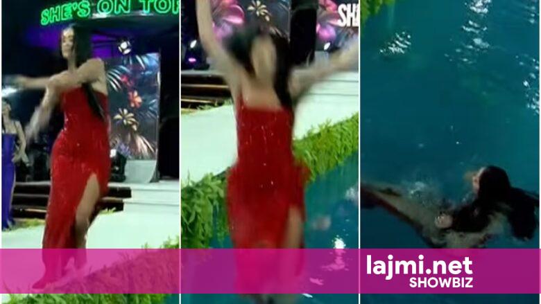 Incident në “She’s on Top” – modelja bie në pishinë gjatë sfilatës