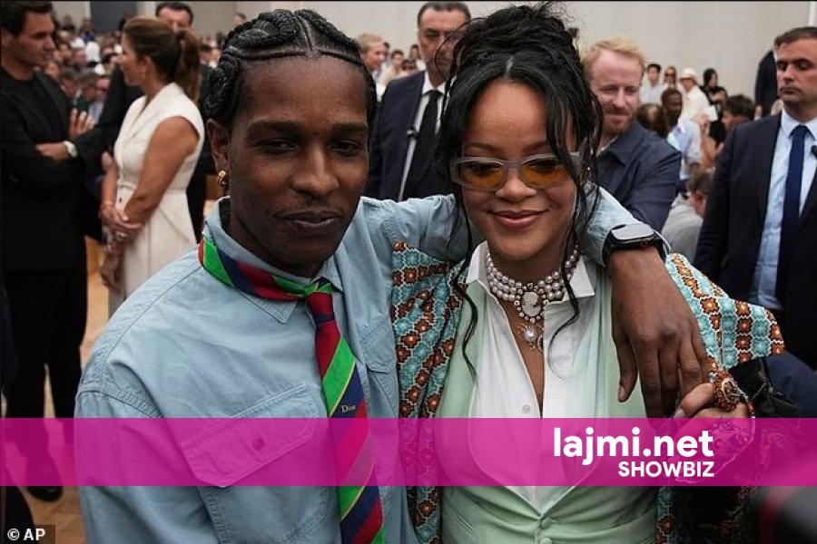 Rihanna shkëlqen me stil në Paris, mes pritjes së fëmijës së tretë