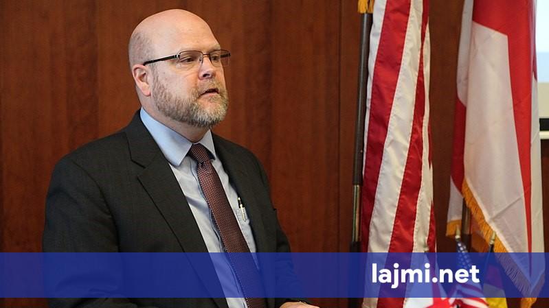 Hovenier  Kosovën e ndihmuam të dalë nga tmerret e spastrimit etnik të regjimit të ish udhëheqësit fashist të Serbisë  Sllobodan Millosheviçit