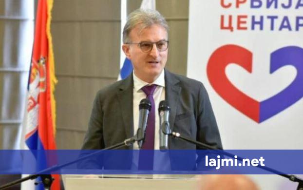 Partia serbe  SRCE   Pranimi i fajësisë i Popoviqit  dëshmi që politika e Vuçiqit po shpërbëhet
