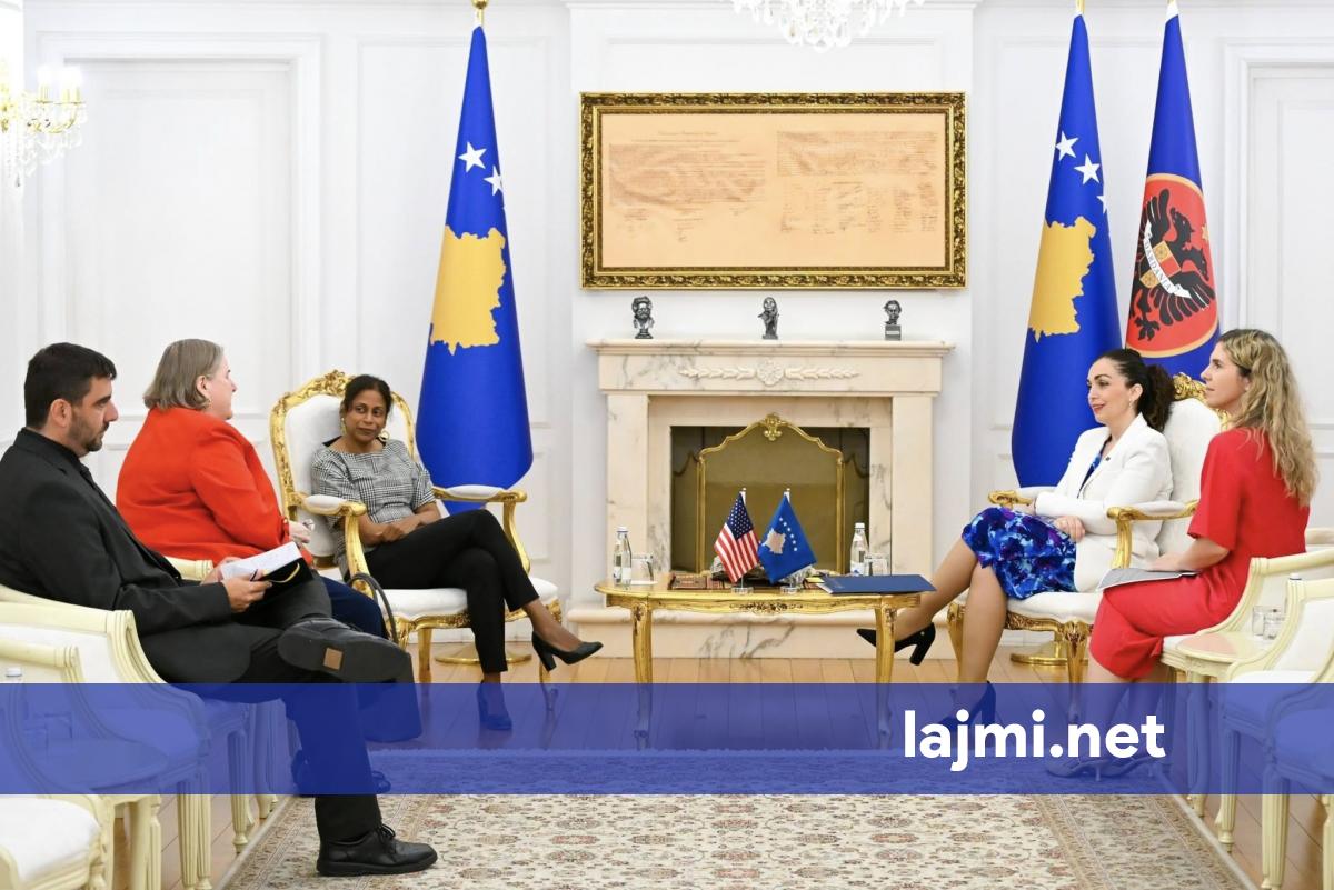 Osmani takohet me zyrtaren amerikane në Kosovë  diskutohet për bllokadën e kuvendit