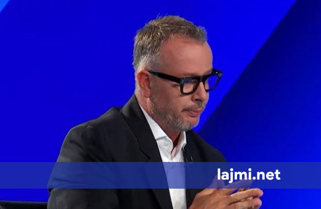 Kajtazi  Gruaja e Albin Kurtit promovon libra në Beograd  librat e saj janë anti amerikane