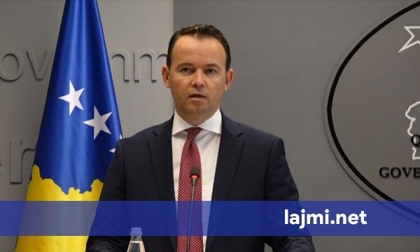 Nivel tjetër i korrupsionit  Faton Peci raportohet se ua punësoi gratë tre policëve që po e hetonin
