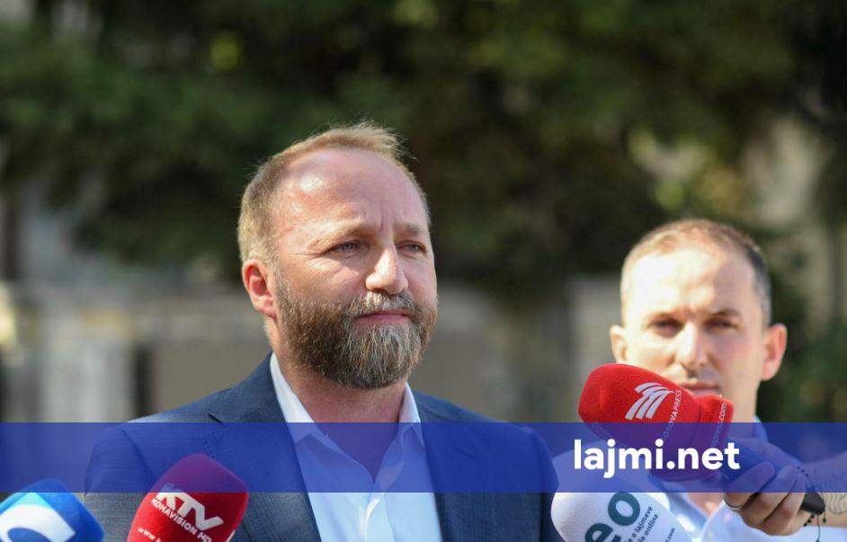  Zëri i shqiptarëve po ngrihet   thotë Tahiri për protestën e së premtes në Tiranë