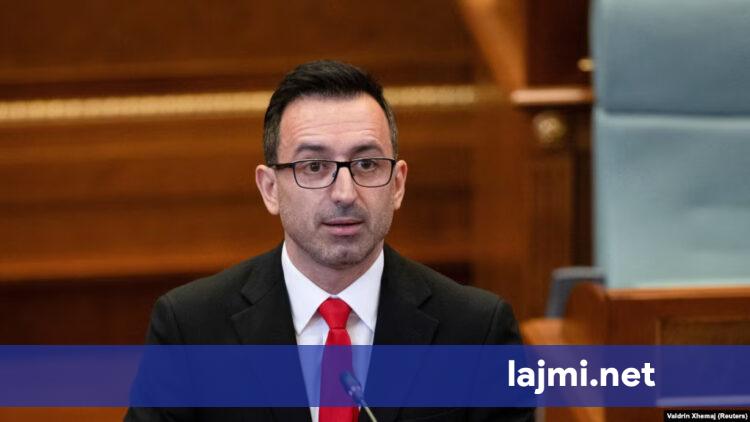 Basha fton qytetarët e Kosovës të dalin e të votojnë  Katër minutat e tuaja sot  janë përcaktues për katër vitet e ardhshme nesër