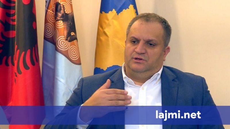 Shpend Ahmeti përgëzon Hajrullah Çekun  Arian Tahirin e Xhafer Gashin