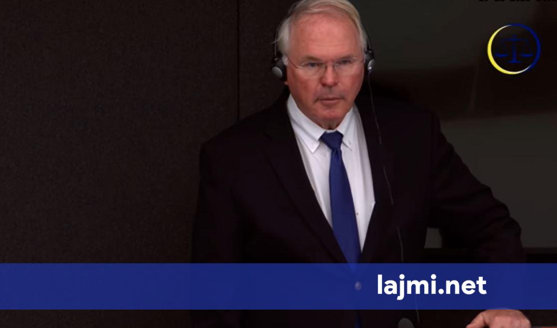 Ish ambasadori amerikan në Serbi  Hill fillon dëshminë në Hagë   e pranishme edhe një zyrtare amerikane