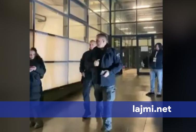 Mbërrin edhe Njësia Speciale te Qendra e Numërimit në Mitrovicë