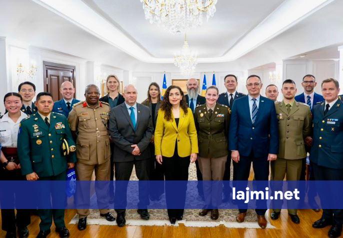 Osmani priti gjeneralë dhe oficerë nga 16 shtete në kuadër të simpoziumit ISOMA