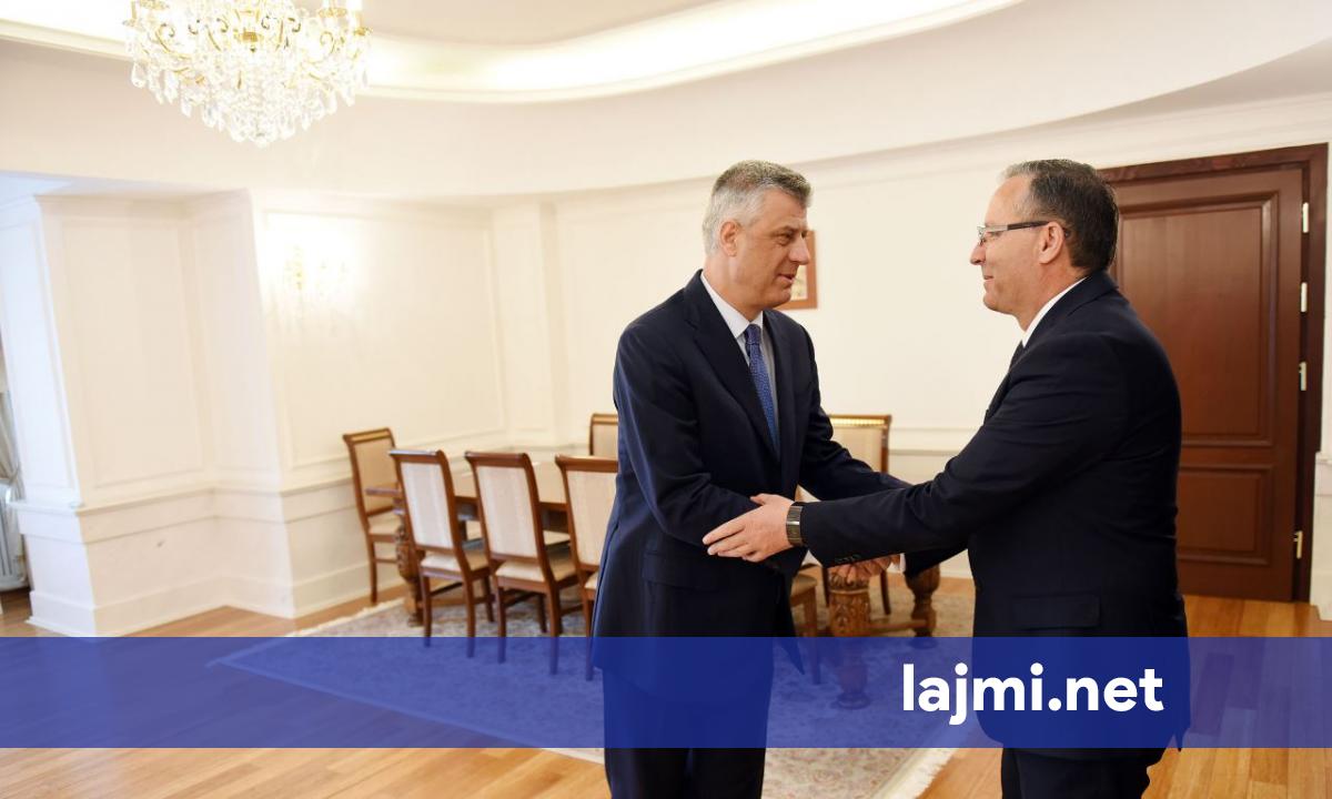 Familja Thaçi në mbështetje të kandidaturës së Bedri Hamzës për kryetar të PDK së