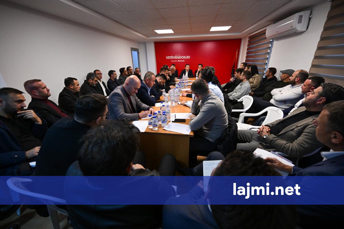  Fitoret tona të pastërta me aleanca me qytetarin përkundër sinkronizimit të madh të opozitës    Kurti i grumbullon drejtuesit e degëve për të diskutuar rezultatin e zgjedhjeve lokale