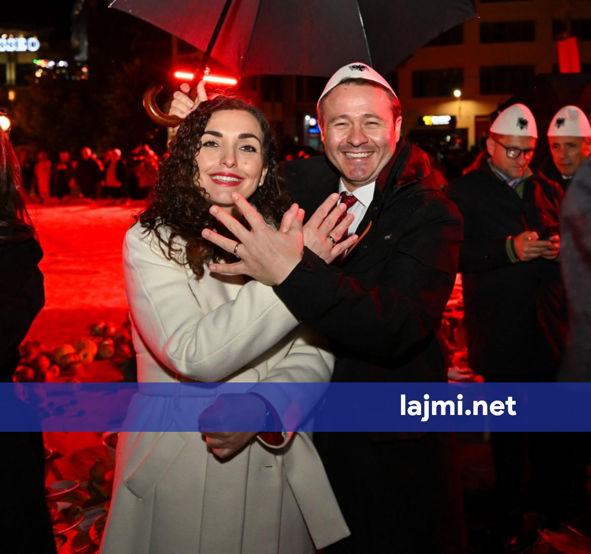 une-me-ty-kam-ra-n-dashni-prindon-sadriu-e-vjosa-osmani-kaplohen-nga-emocionet