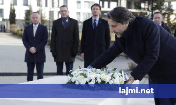 Rama kujton Ibrahim Rugovën  Arkitekt i një ideje politike që buronte nga uniteti dhe besimi i palëkundur në liri