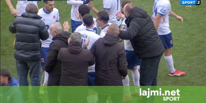 I pafat  Toki   ndalet nga Ferizaji në  Fadil Vokrri 