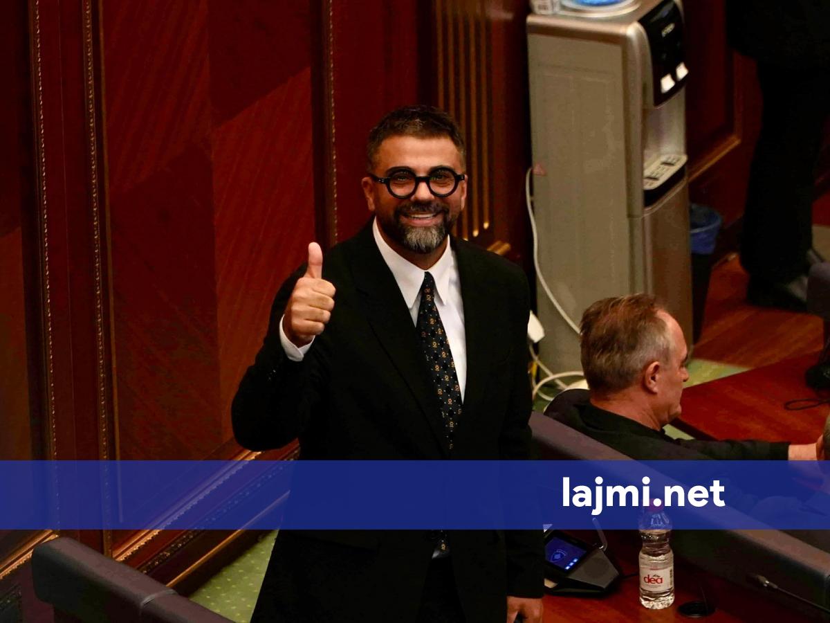  Edhe  Dihet      Artan Behrami vazhdon me sloganin e Hashim Thaçit