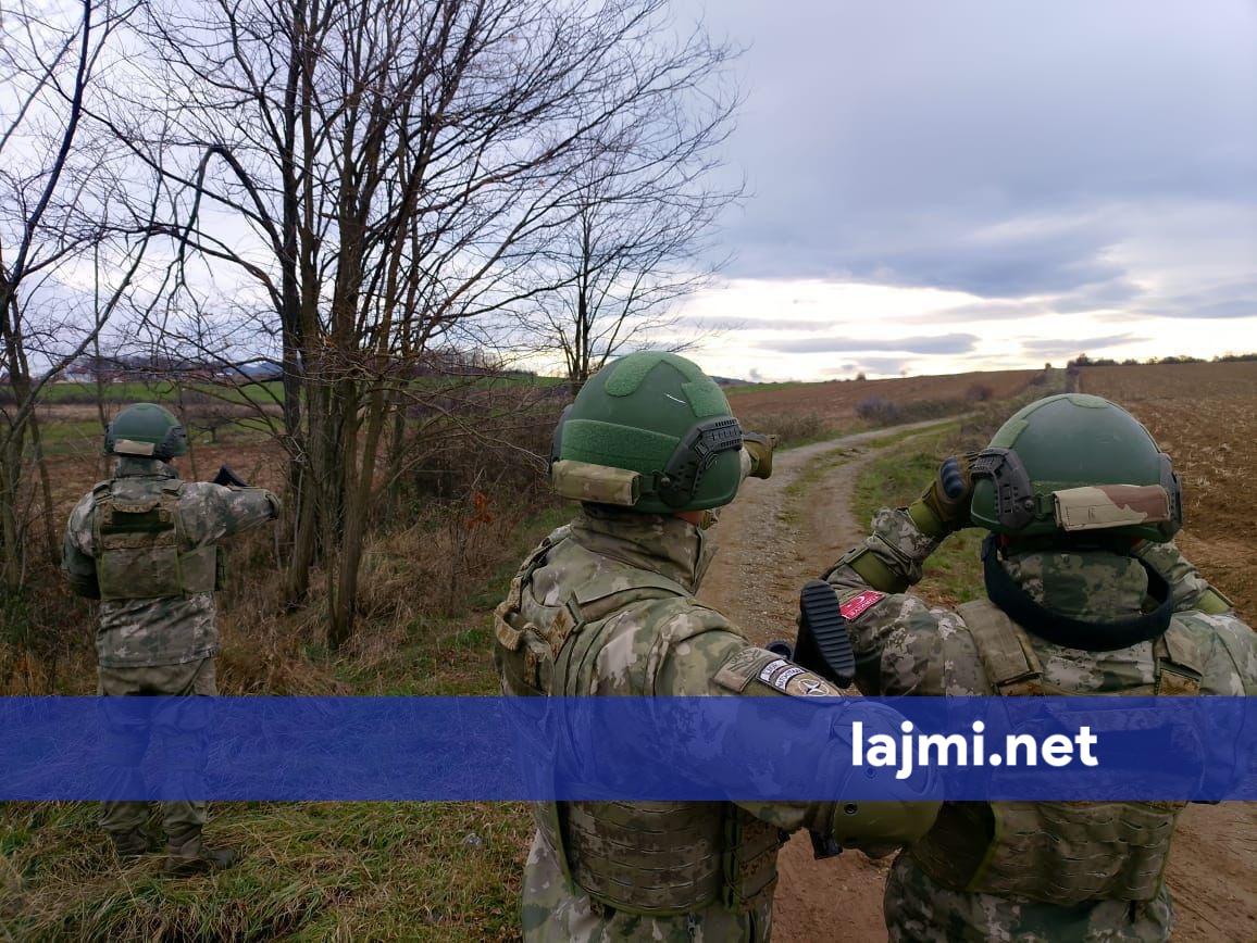 KFOR i vazhdon patrullimet përgjatë vijës kufitare administrative