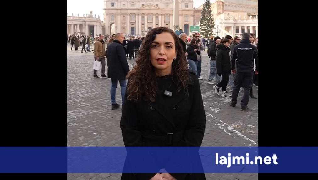 Presidentja Osmani zhvillon takim me Papa Leonin e 14 të  I kërkova që Vatikani ta njohë Kosovën