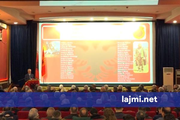 Përkujtohen dëshmorët e Brigadës 113 së bashku me komandant Mujë Krasniqi në 27 vjetorin e rënies