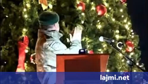 Krishtlindjet festohen edhe në kampin e KFOR it  momenti i ngrohtë kur ndezen dritat