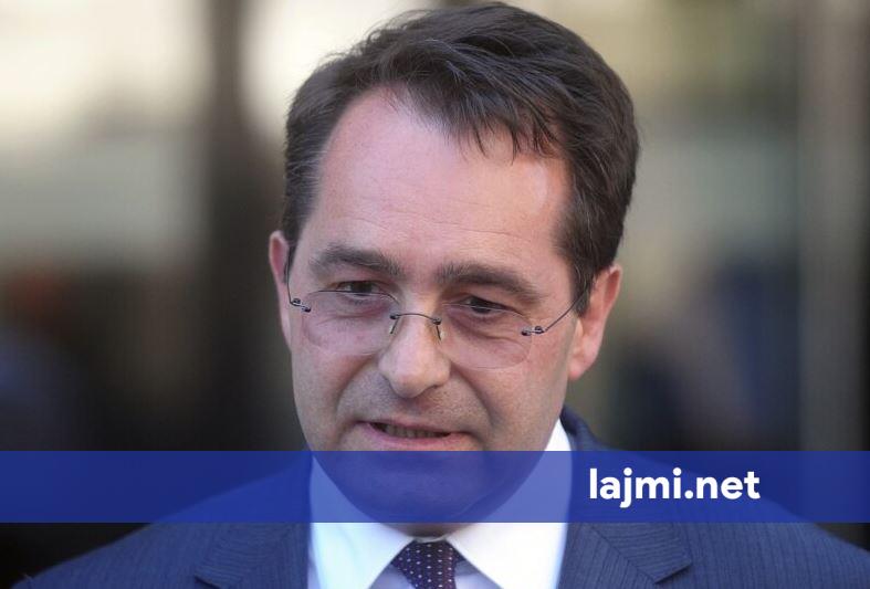 Peci  Heqja e masave s përbën sukses diplomatik  por thjesht menaxhim të dëmit të shkaktuar nga amaterizmi i Qeverisë Kurti