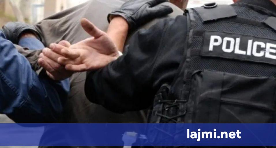 Identifikohet 29 vjeçari që vodhi paratë në  Xhaminë e Vogël  në Ferizaj  dërgohet në mbajtje