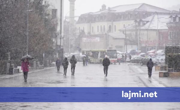 Moti mbi vendin tonë