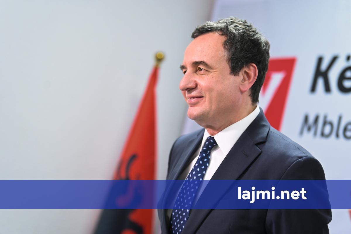 Ndarja e shtesave prej 100 eurove   Kurti  Çdo herë para vitit të ri ne i gëzojmë të moshuarit dhe fëmijët