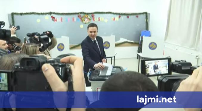 Voton kryetari i LDK së  Lumir Abdixhiku