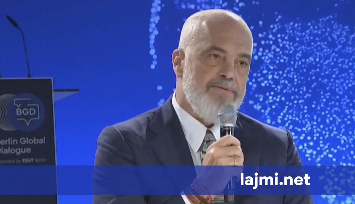  Kemi raketa Javelin dhe tre anije patrulluese   Rama  Kemi ushtrinë më të mirëpaguar në rajon  përfshirë edhe Serbinë