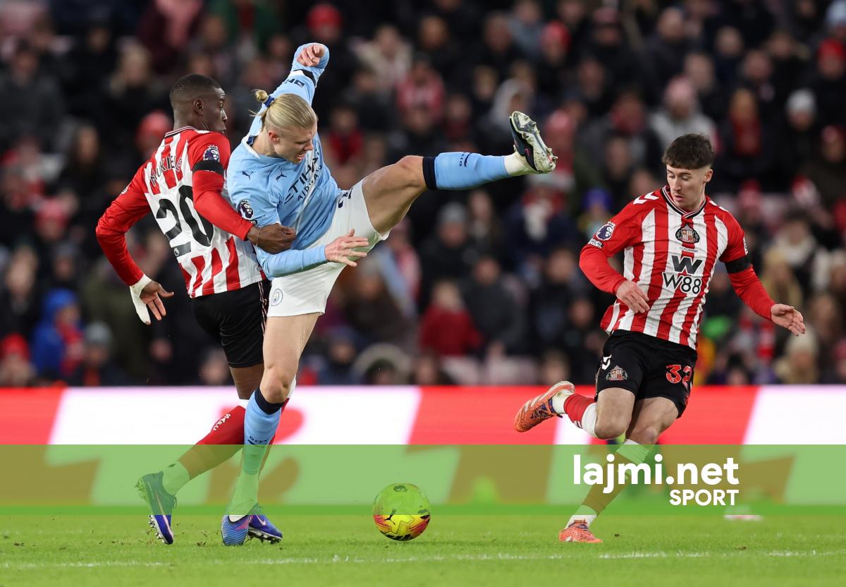 Sunderlandi i Xhakës ia bën një dhuratë Arsenalit në ditën e parë të vitit  barazon me Manchester Cityn