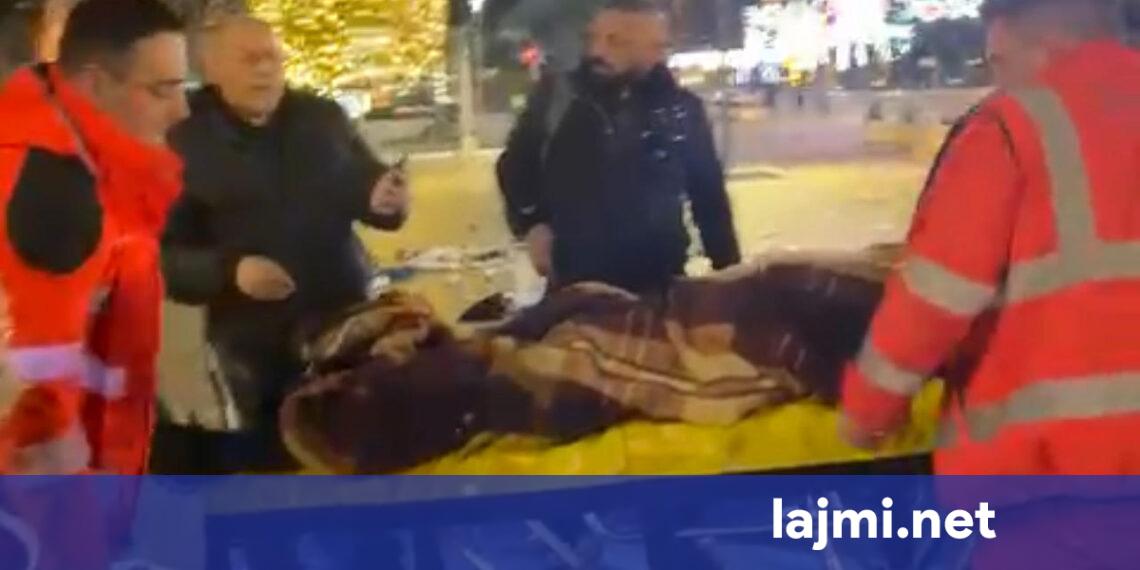 I ra bombola e gazit lotsjellës në kokë   momenti kur Lapaj mbërrin në Spitalin e Traumas