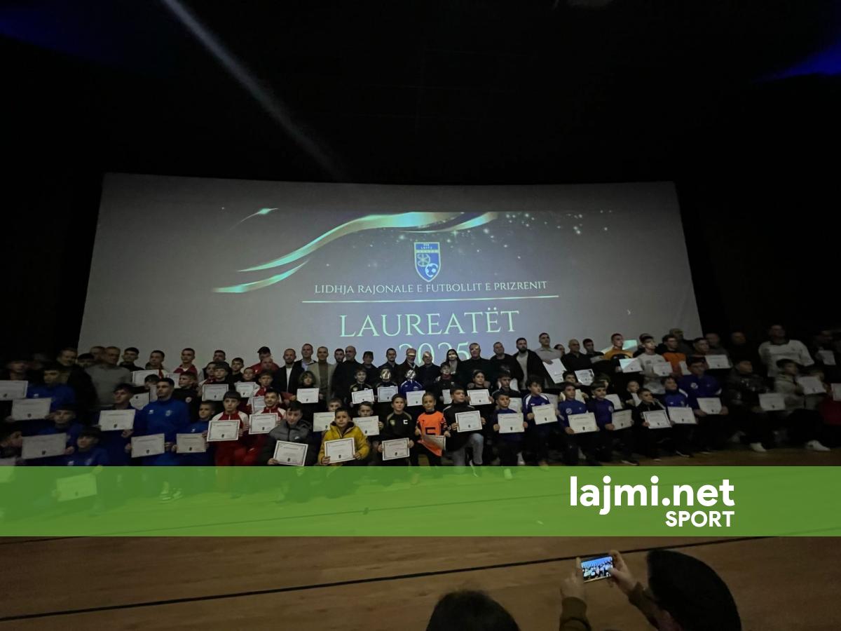 Agim Ademi uron fituesit e ceremonisë  Laureatët 2025  në Prizren